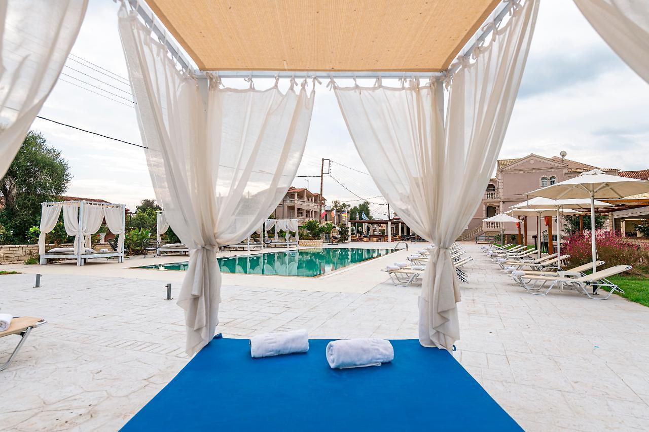 Ekati Mare Otel Kávos Dış mekan fotoğraf