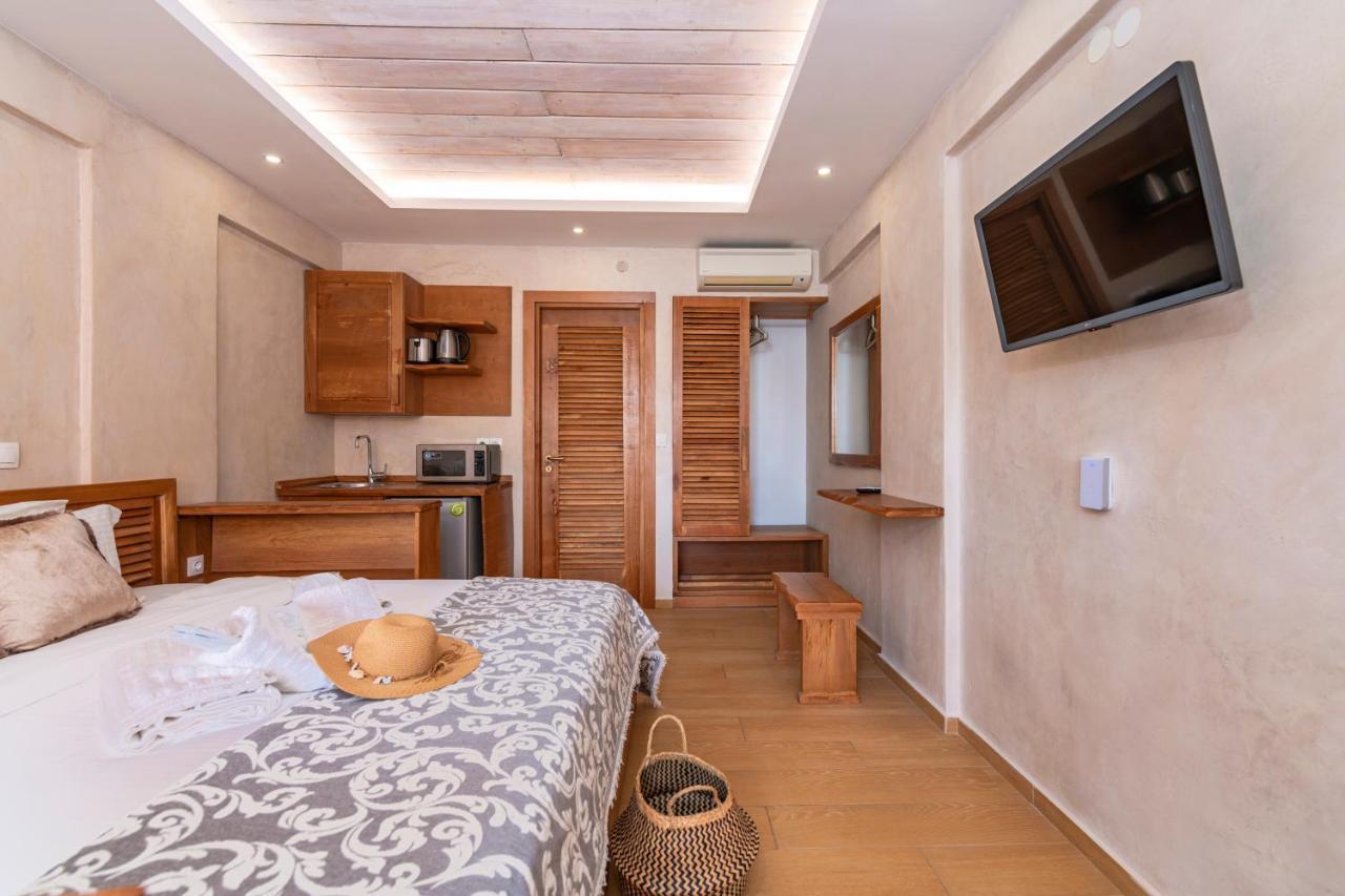 Ekati Mare Otel Kávos Dış mekan fotoğraf