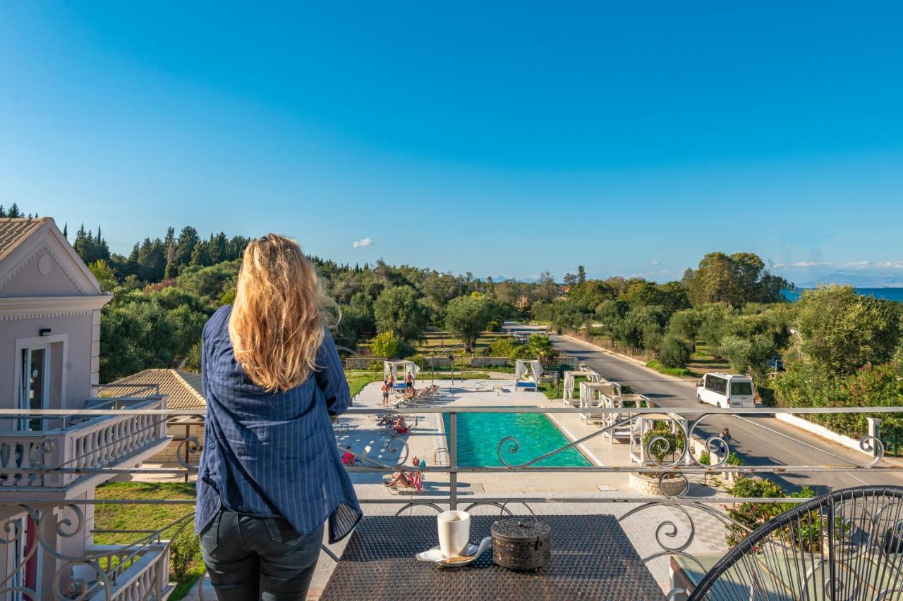 Ekati Mare Otel Kávos Dış mekan fotoğraf